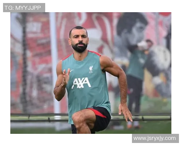 绑头发的足球球星们如何用发型展现球场上的独特魅力 绑头发的足球球星们如何用发型展现球场上的独特魅力